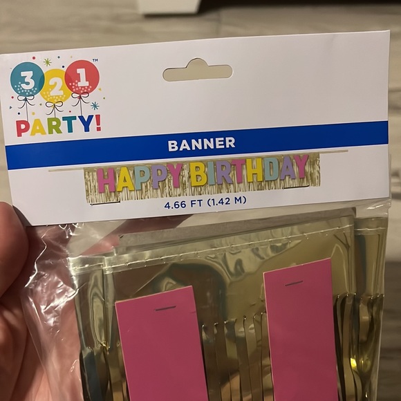 • NWT Unicorn 🦄 Party Decor • - Picture 7 of 8